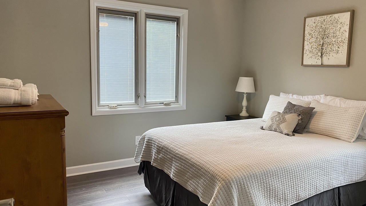 Photo of Bedroom in Leesville