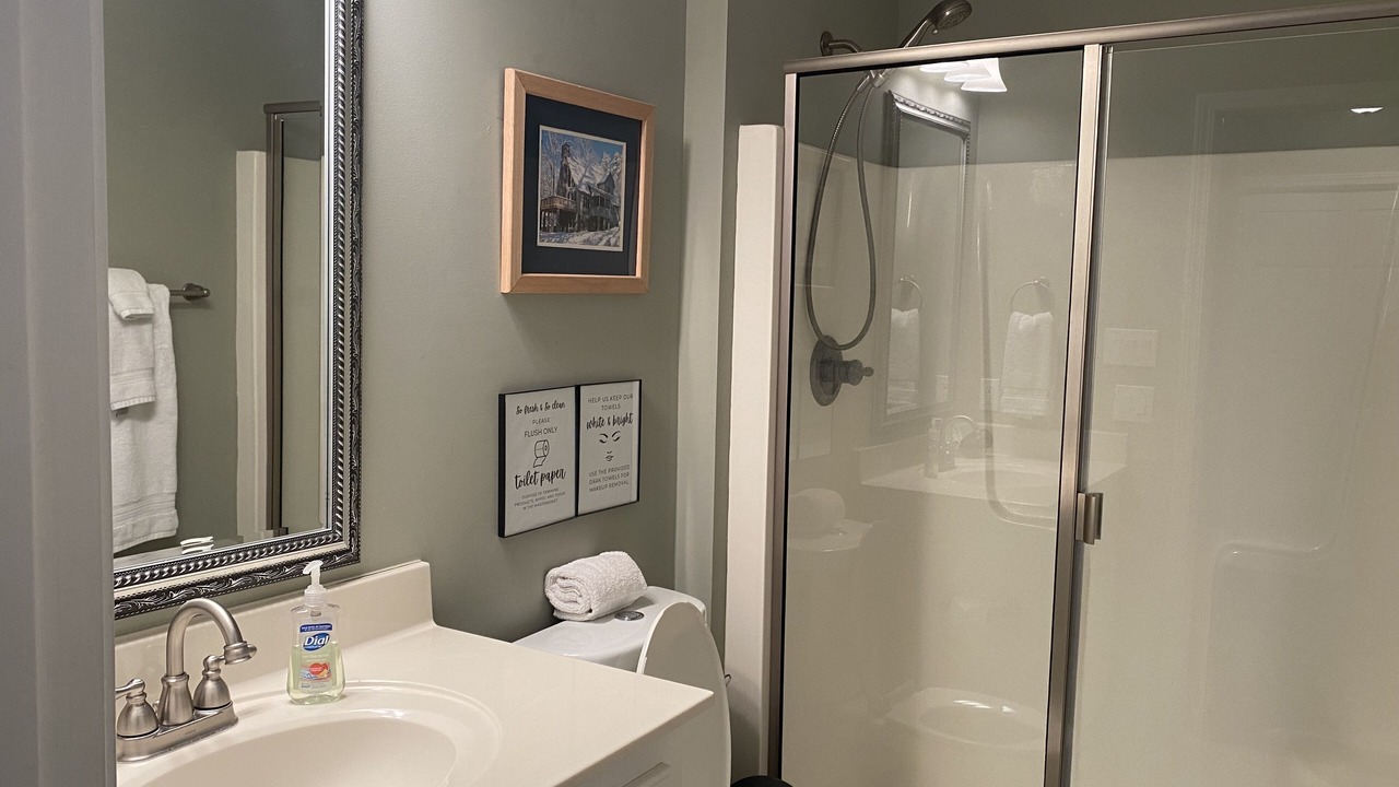 Photo of Bathroom in Leesville