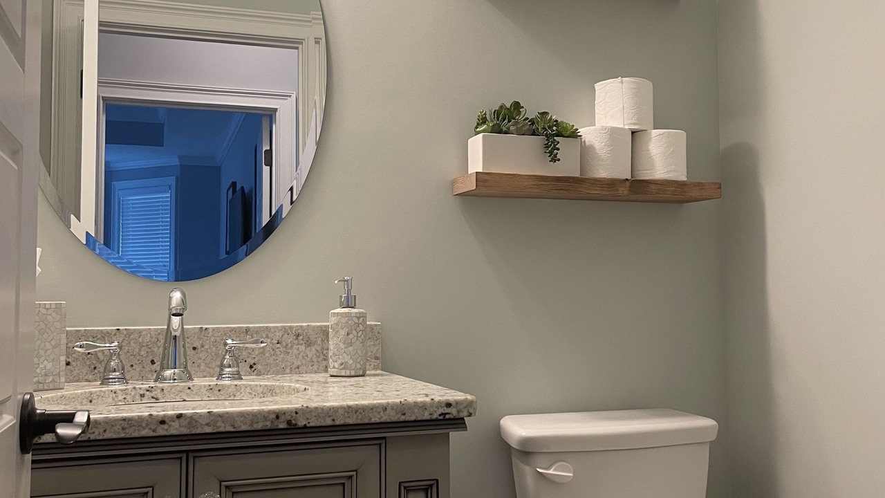 Photo of Bathroom in Murphys Estates