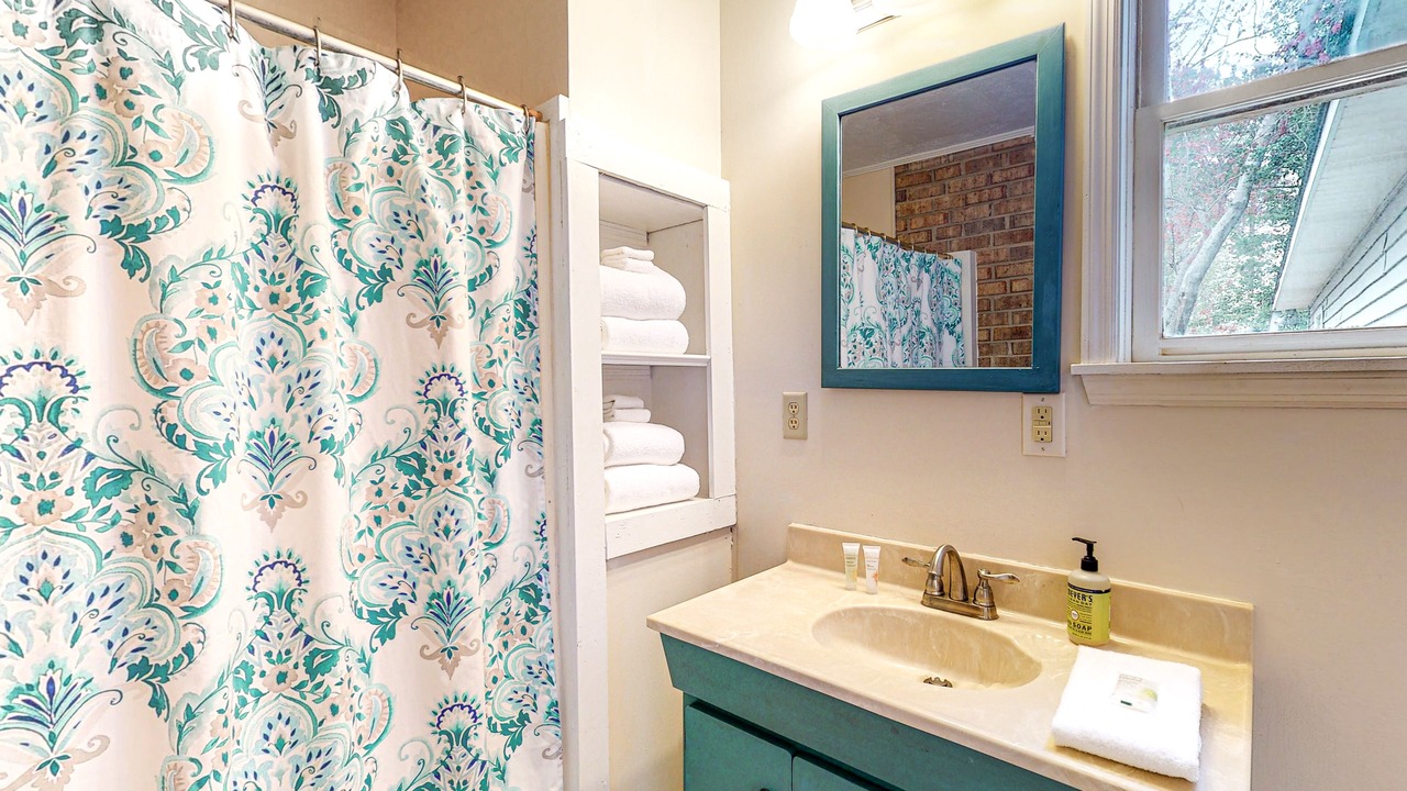 Photo of Bathroom in Leesville