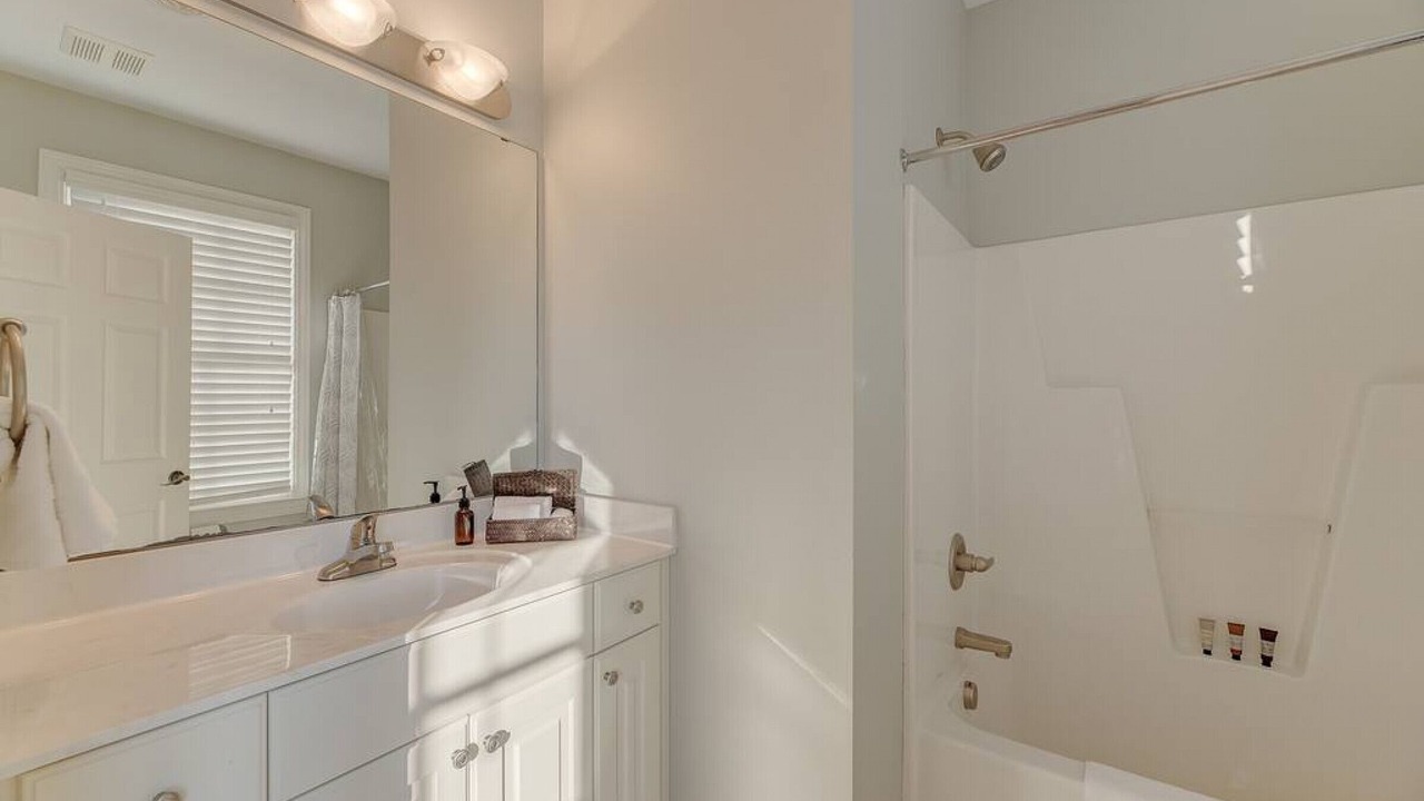 Photo of Bathroom in Lake Carolina