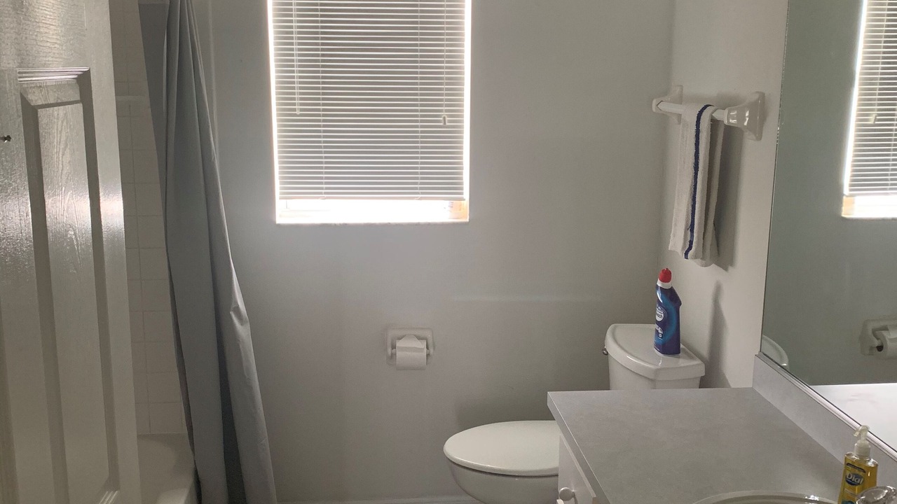 Photo of Bathroom in Plant City