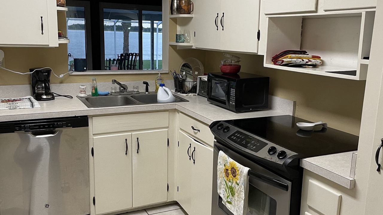 Photo of Kitchen in Winter Haven