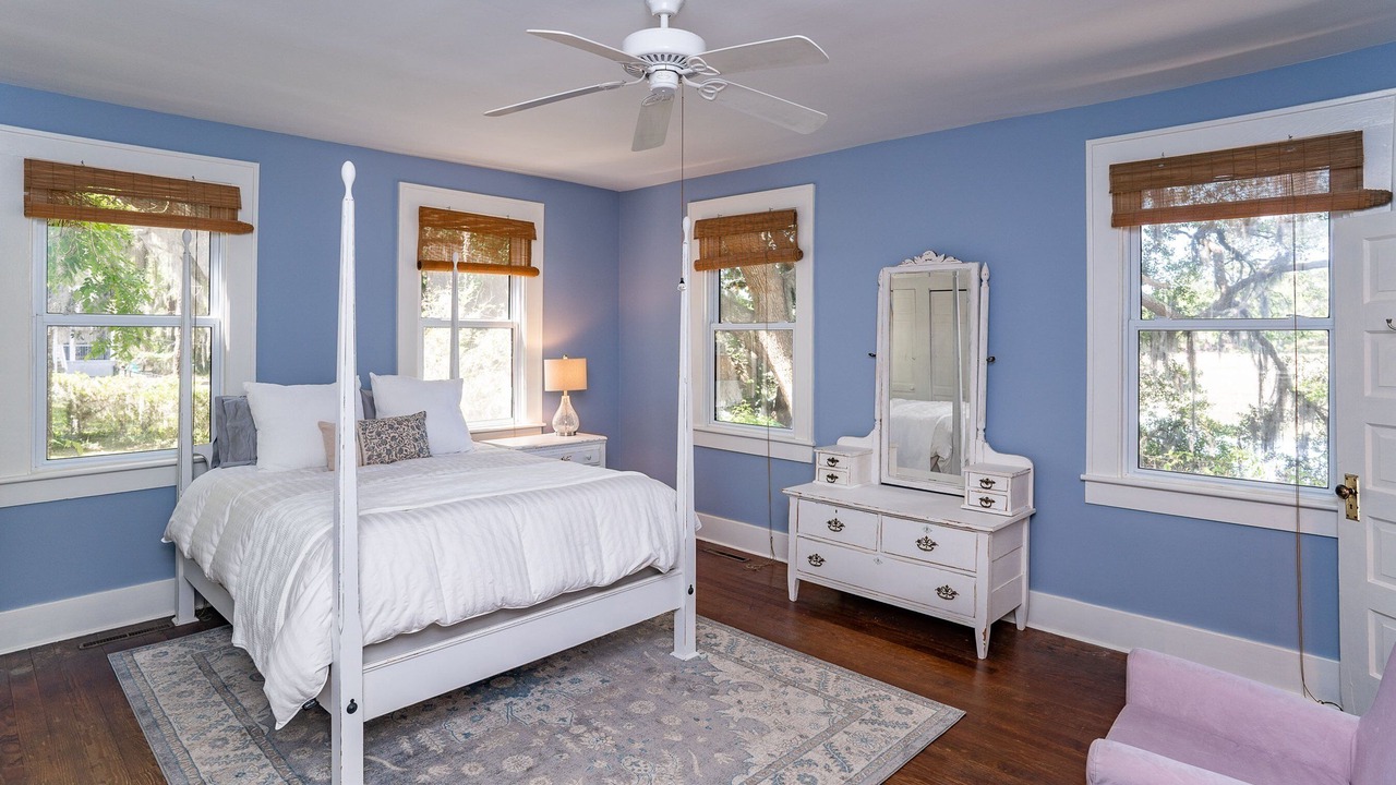Photo of Bedroom in Beaufort