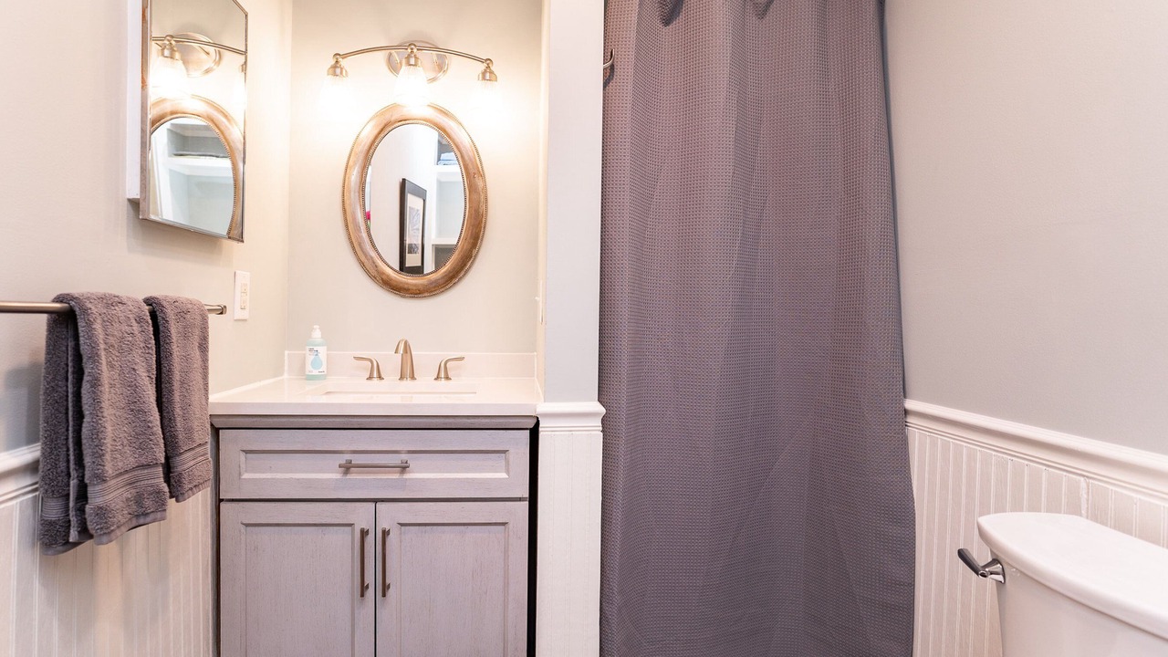 Photo of Bathroom in Beaufort