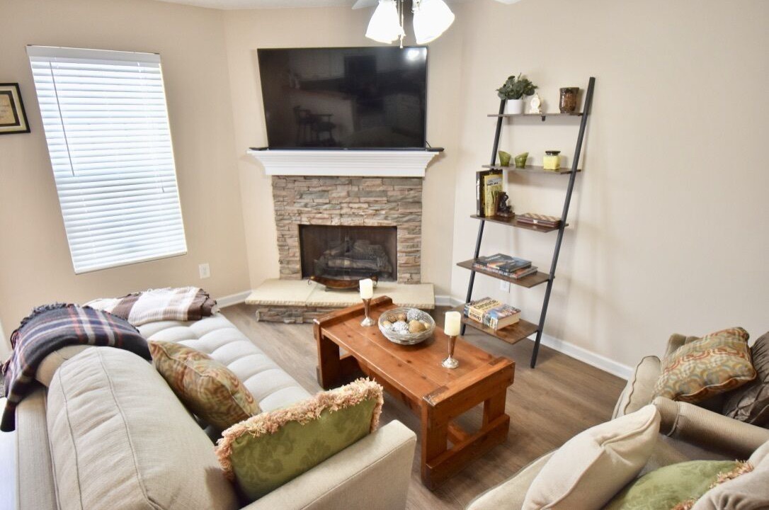 Photo of Livingroom in Winder