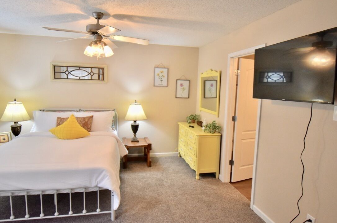 Photo of Bedroom in Winder