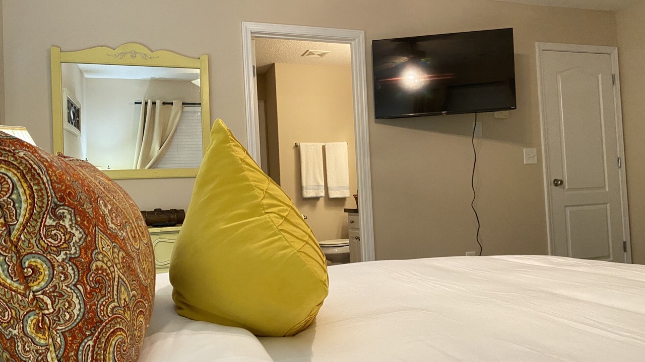 Photo of Bedroom in Winder