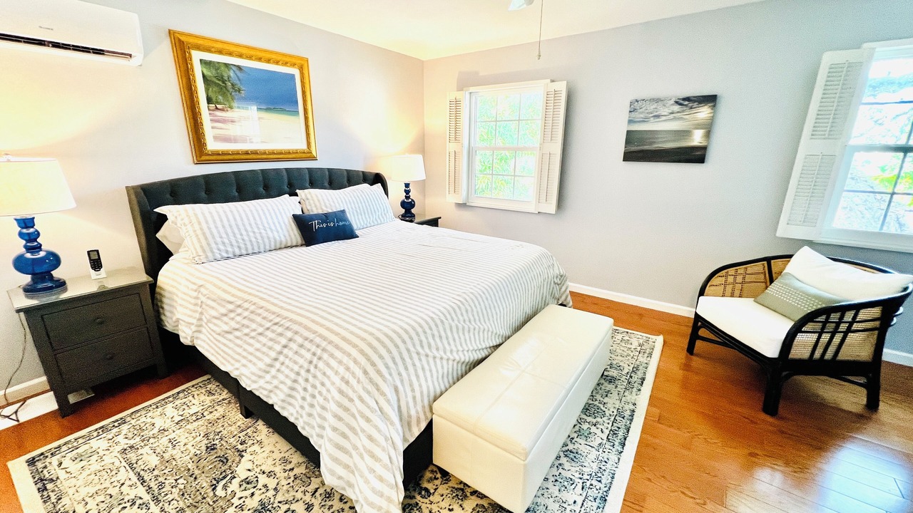 Photo of Bedroom in Central Beach