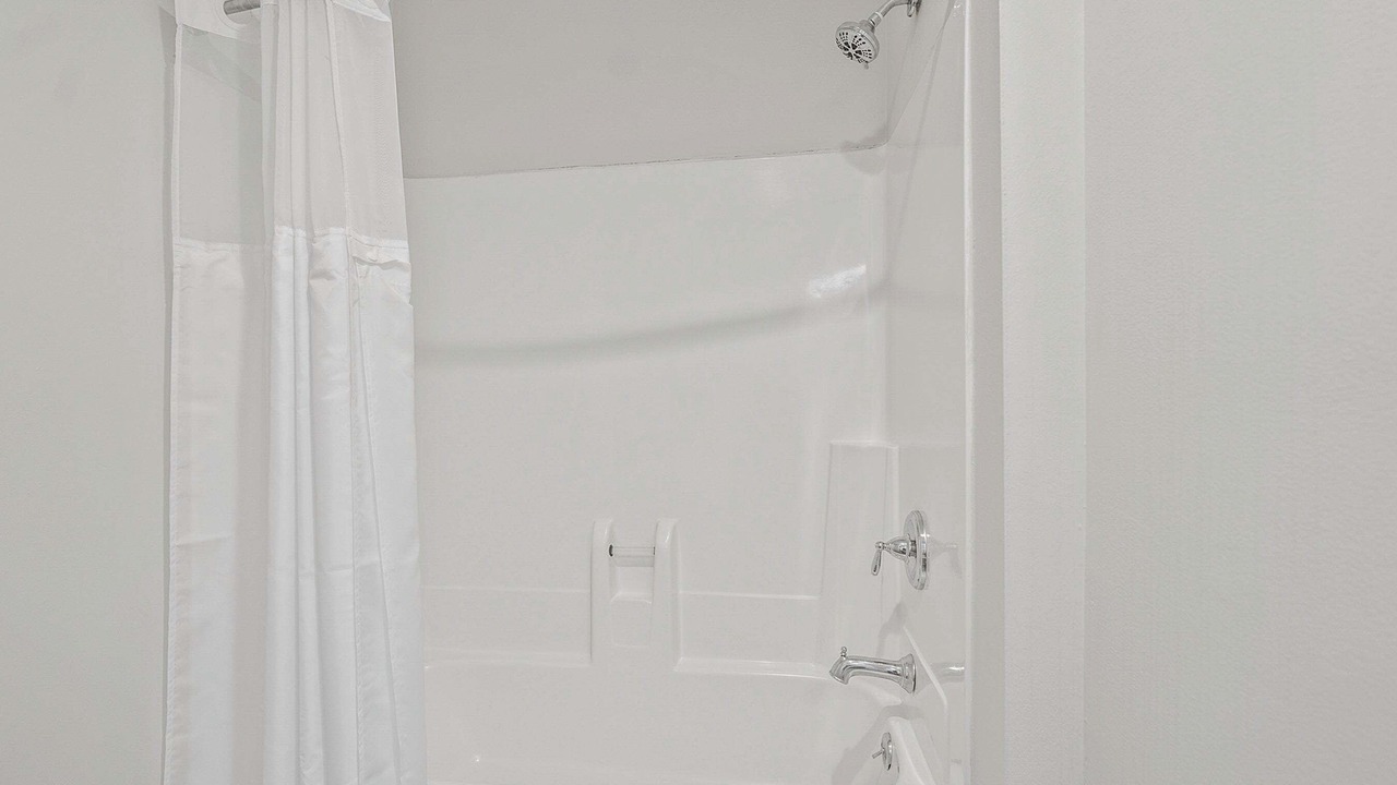 Photo of Bathroom in Oceanmarsh Subdivision