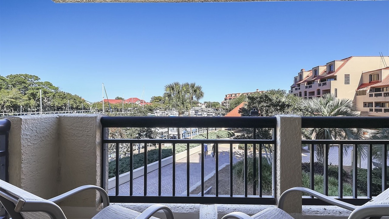 Photo of Patio Balcony in Shelter Cove