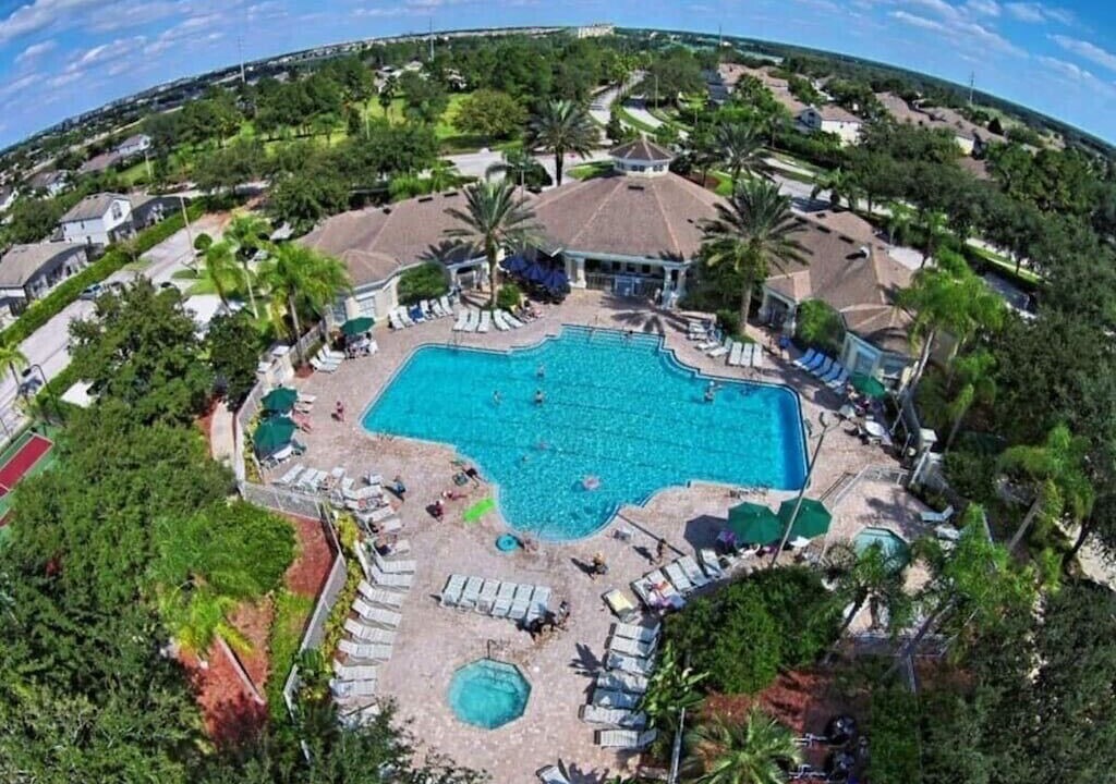 Photo of Others in Windsor Palms