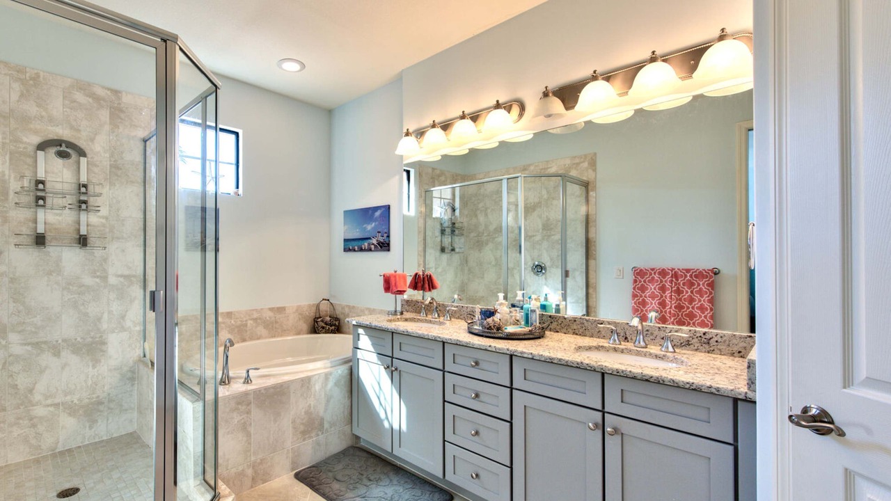 Photo of Bathroom in Ole