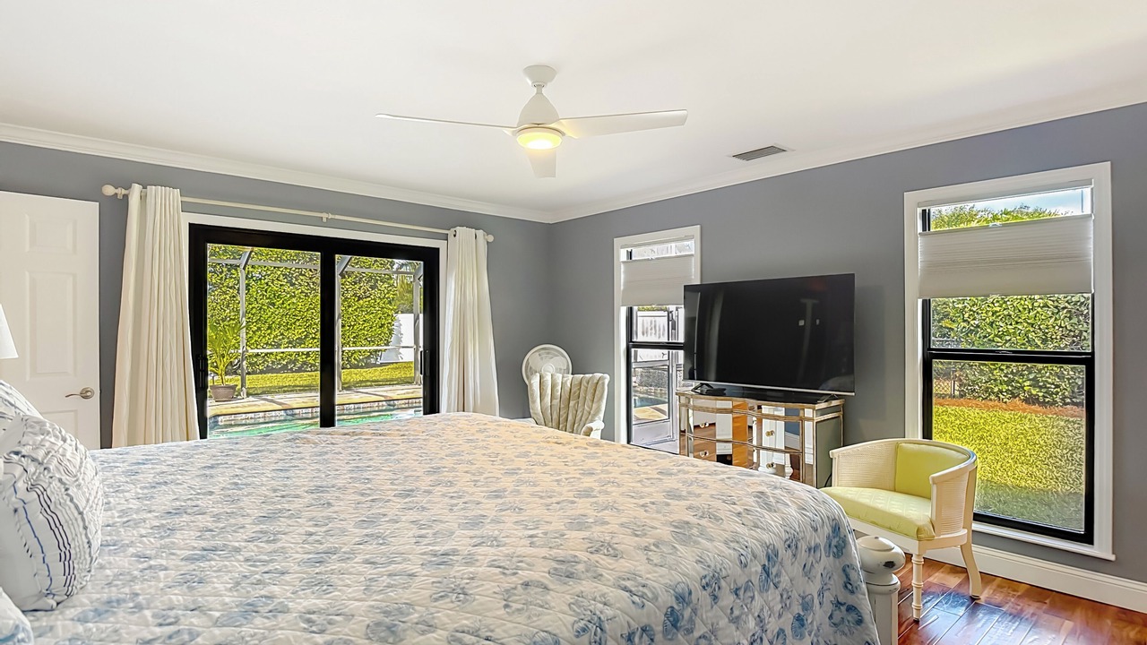 Photo of Bedroom in Palm River Estates
