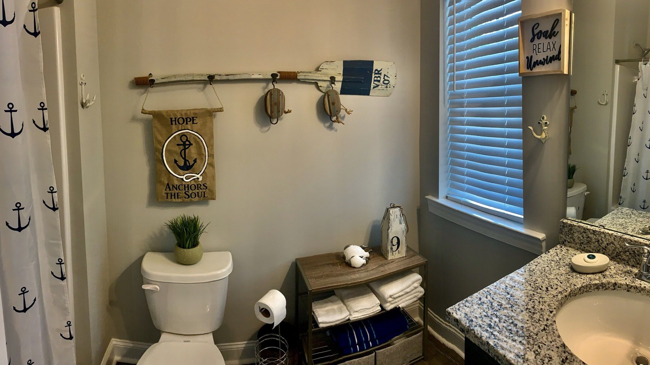 Photo of Bathroom in Chapin