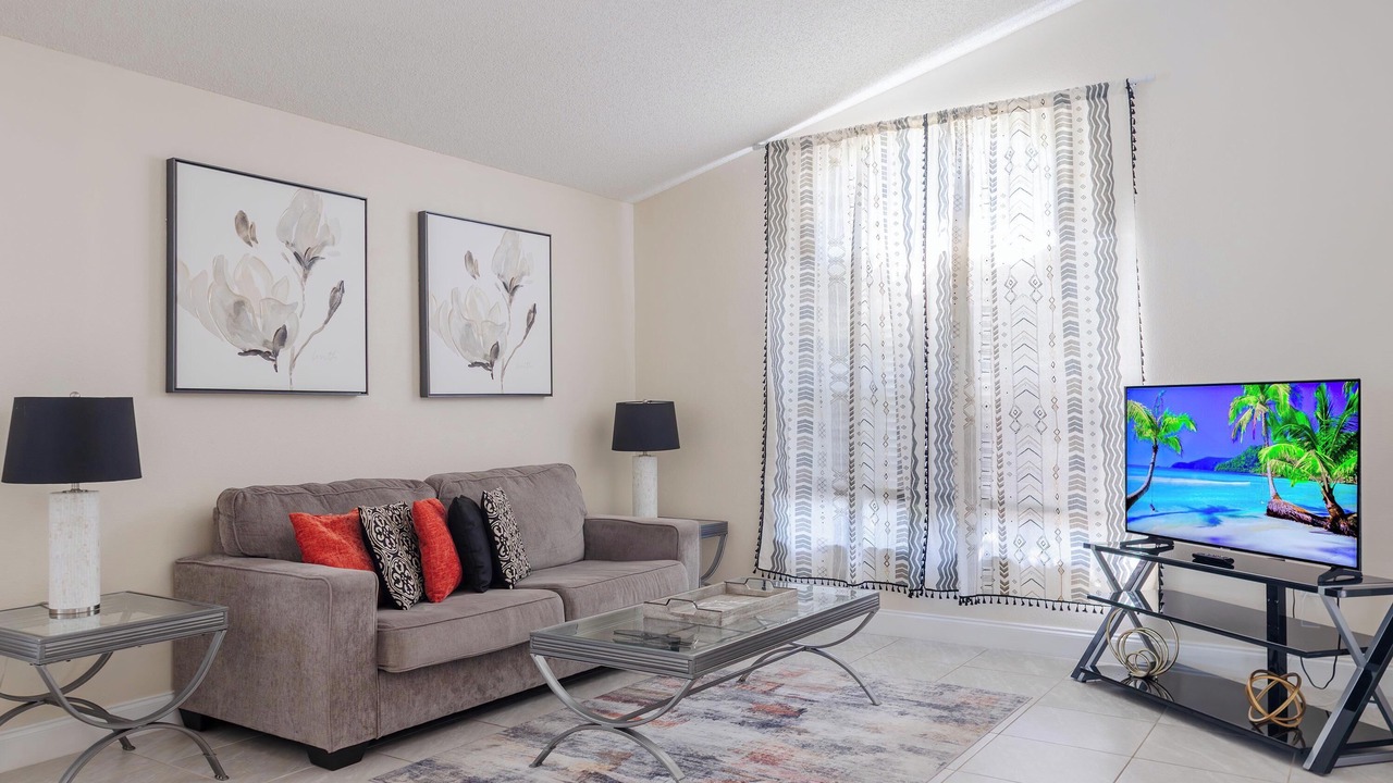 Photo of Bedroom in Lake Berkley