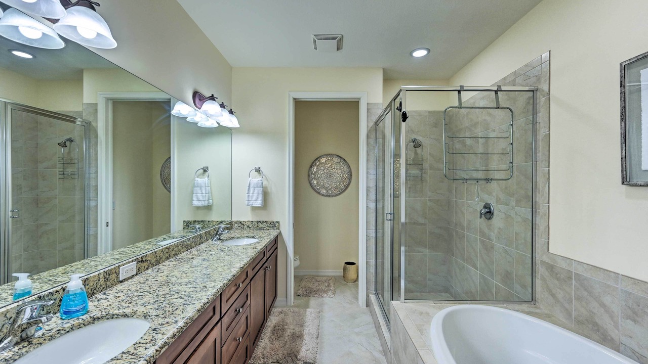 Photo of Bathroom in Ole