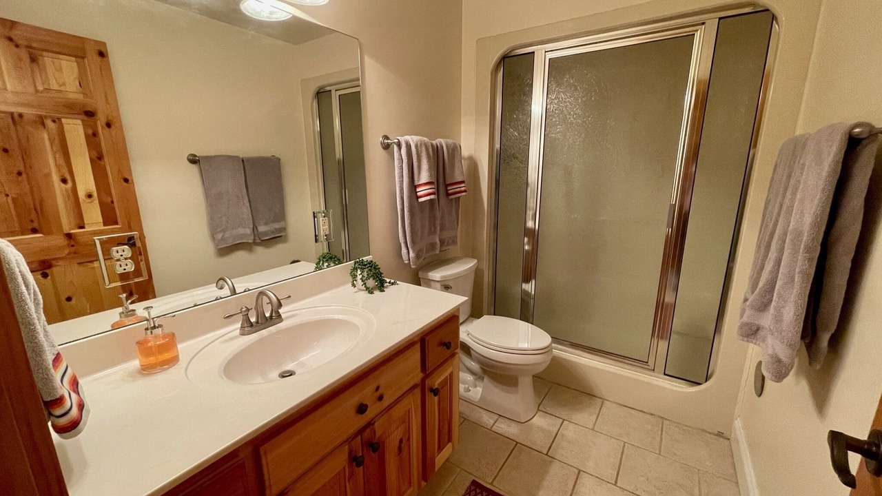 Photo of Bathroom in Six Mile