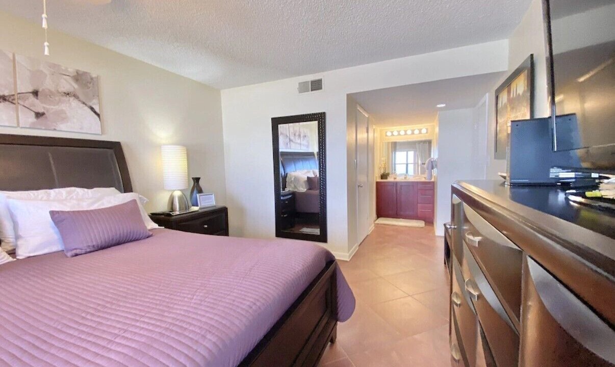 Photo of Bedroom in Hutchinson Island South
