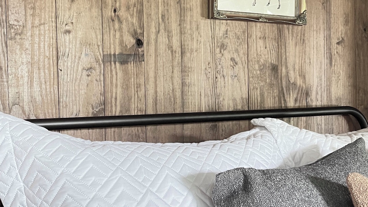 Photo of Bedroom in Dewy Rose