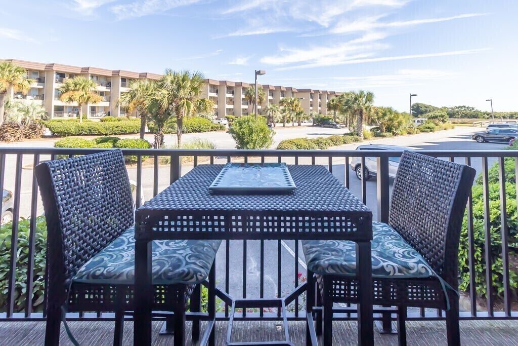 Photo of Outdoor in Folly Field
