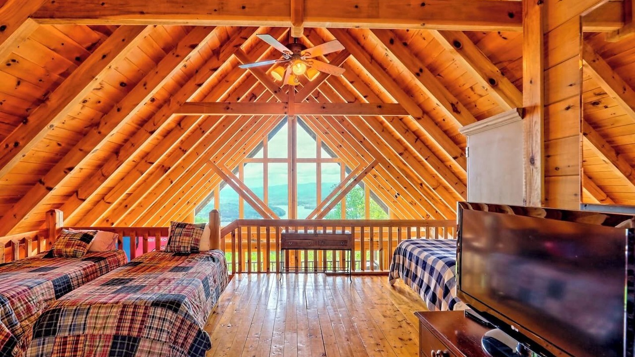 Photo of Bedroom in Eagles View