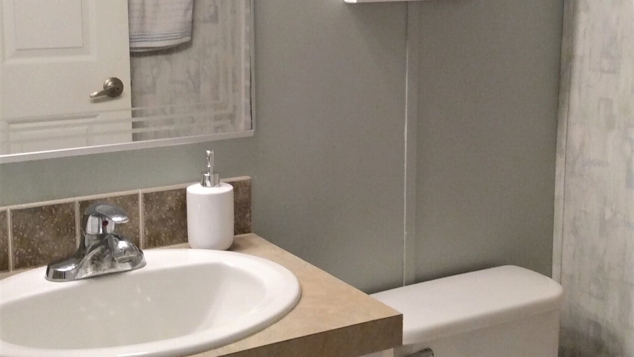 Photo of Bathroom in Roseland