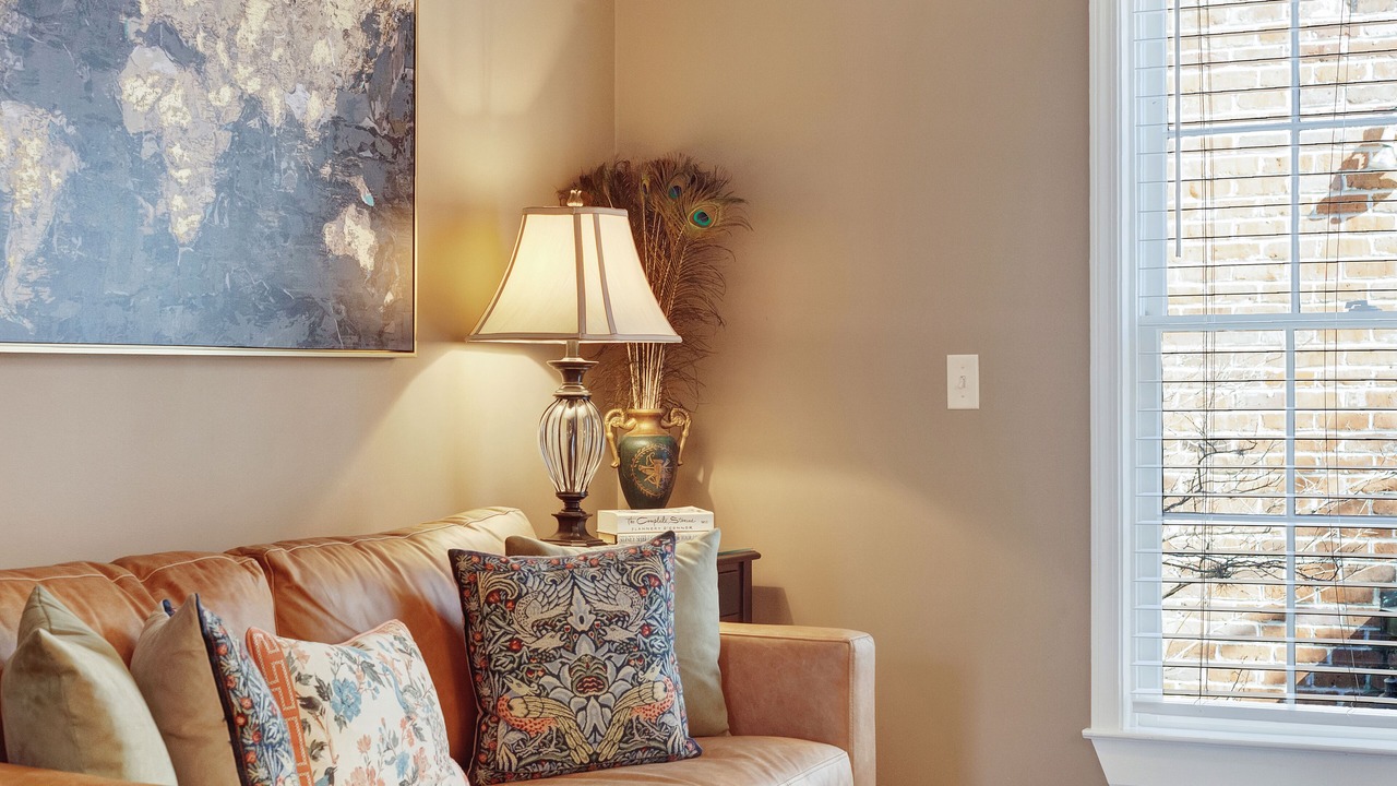 Photo of Livingroom in Historic District - North