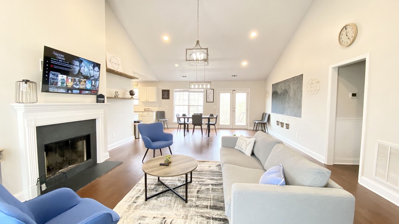 Photo of Livingroom in Braselton