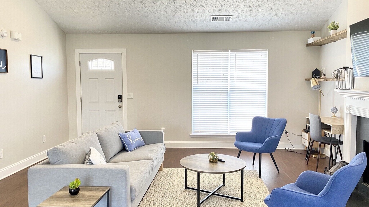 Photo of Livingroom in Braselton