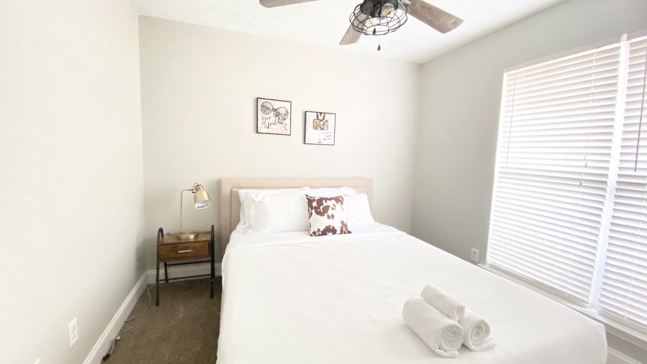 Photo of Bedroom in Braselton
