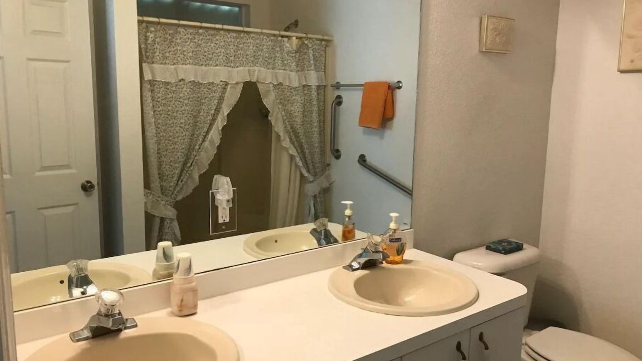 Photo of Bathroom in Port Charlotte