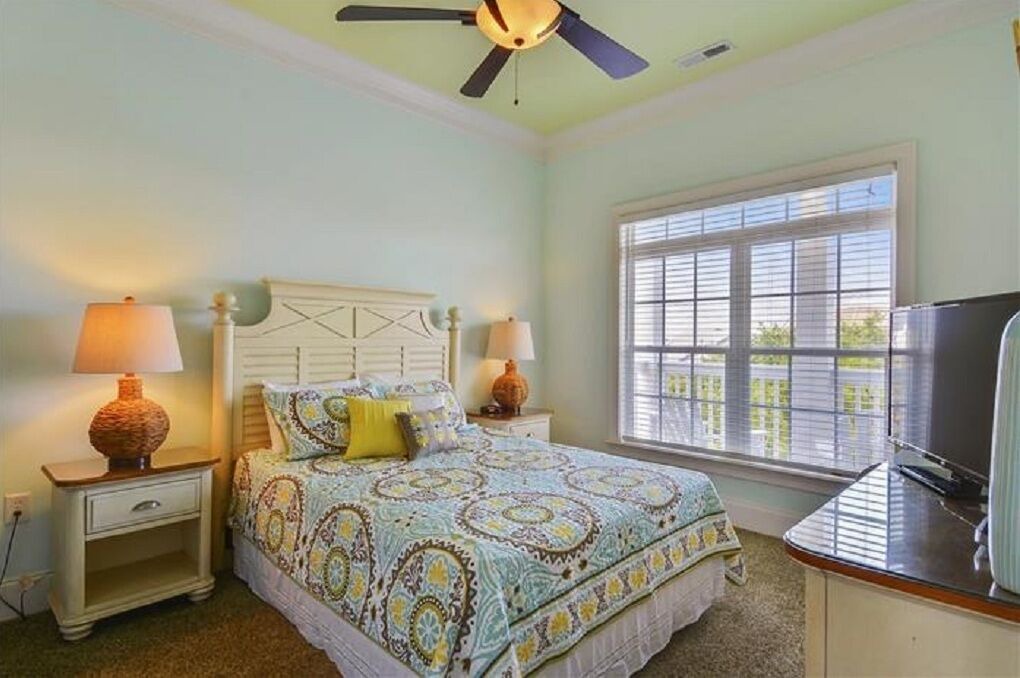 Photo of Bedroom in Inlet Harbour