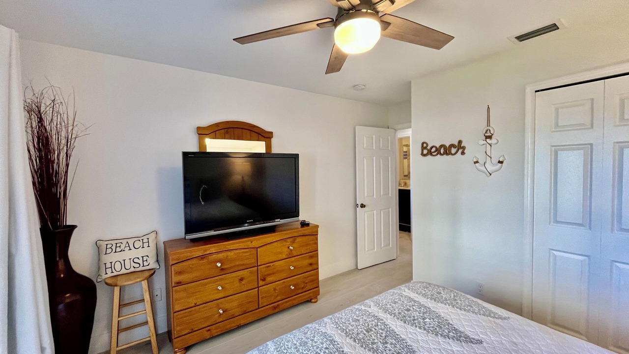 Photo of Bedroom in Main Street Fort Pierce