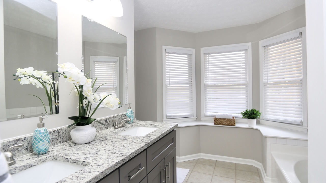 Photo of Bathroom in Winder