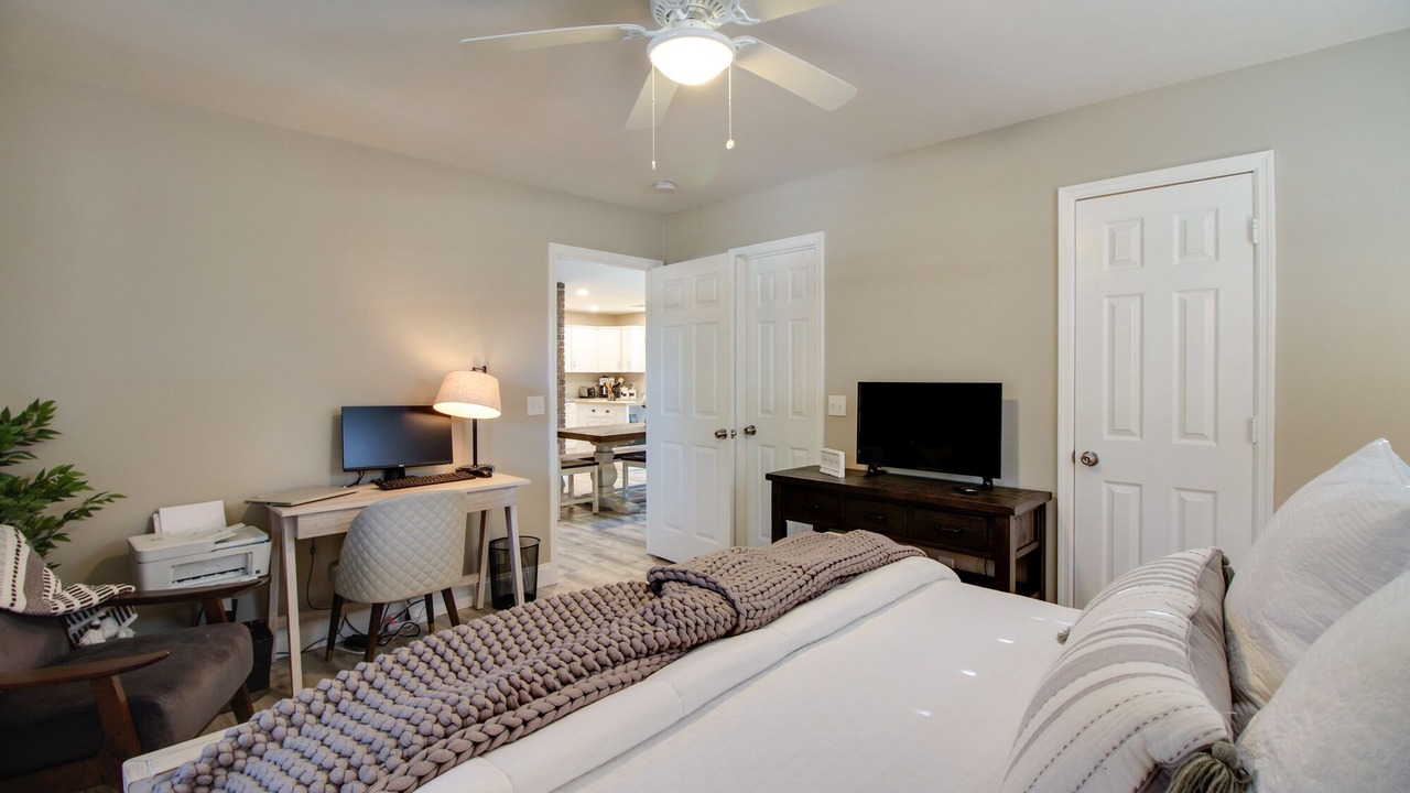 Photo of Bedroom in Olde Town