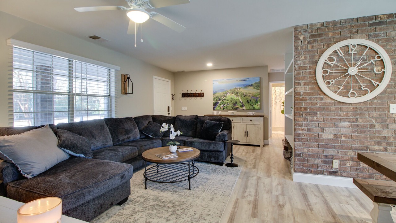 Photo of Livingroom in Olde Town