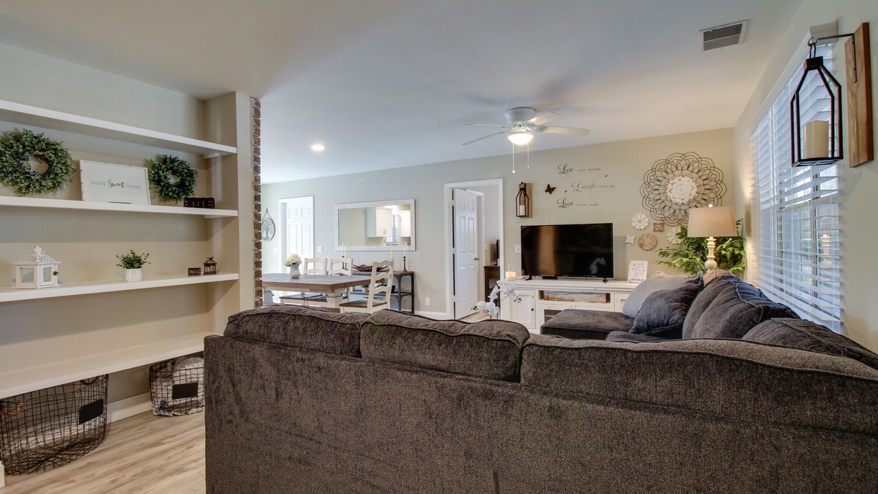 Photo of Livingroom in Olde Town