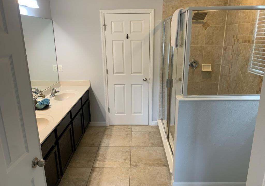 Photo of Bathroom in Veranda Palms