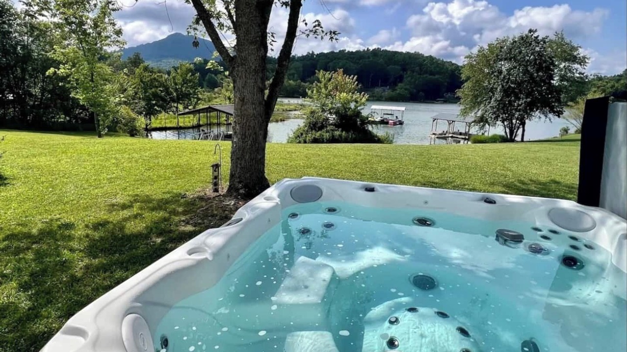 Photo of Outdoor in Hiawassee