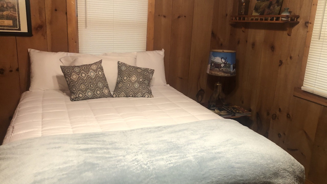 Photo of Bedroom in Sunset