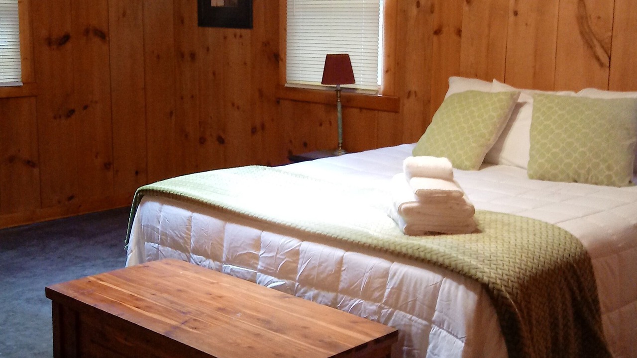 Photo of Bedroom in Sunset