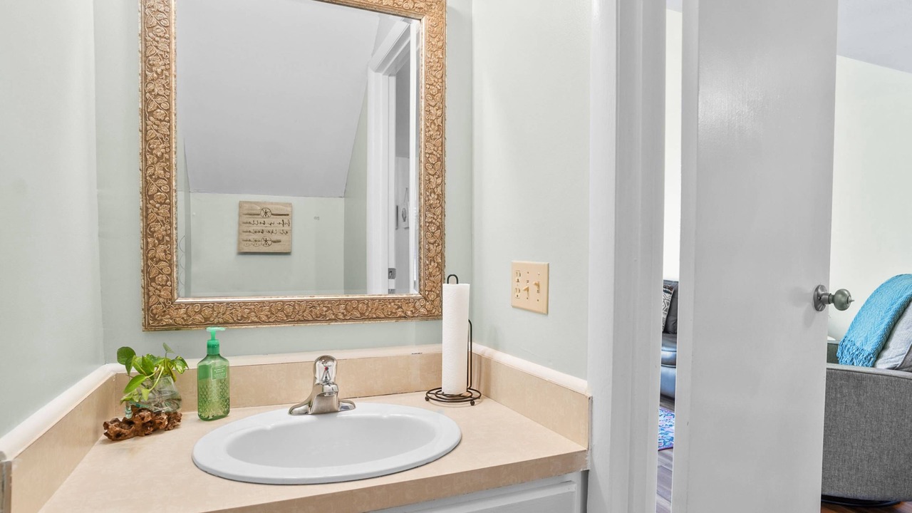 Photo of Bathroom in Oceanmarsh Subdivision