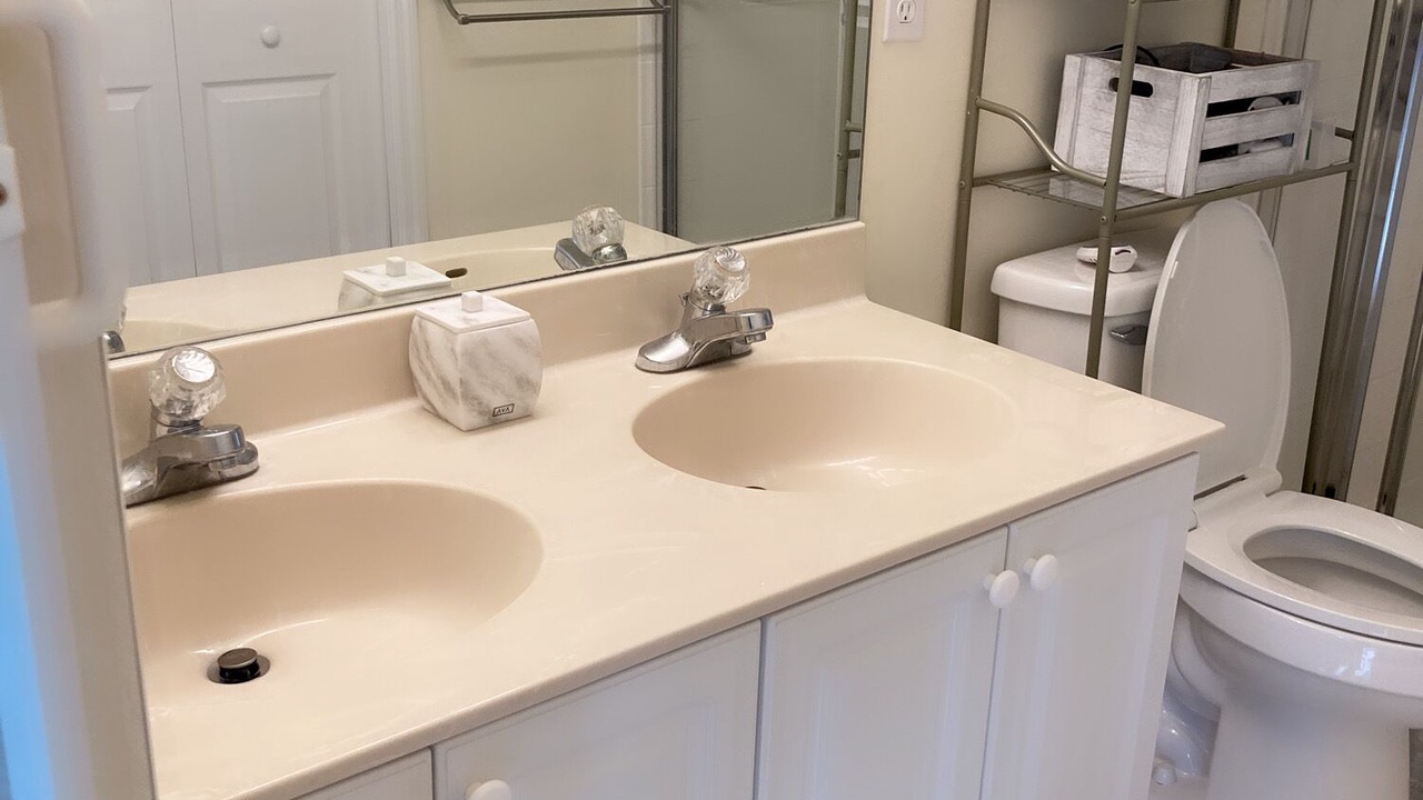 Photo of Bathroom in Ole