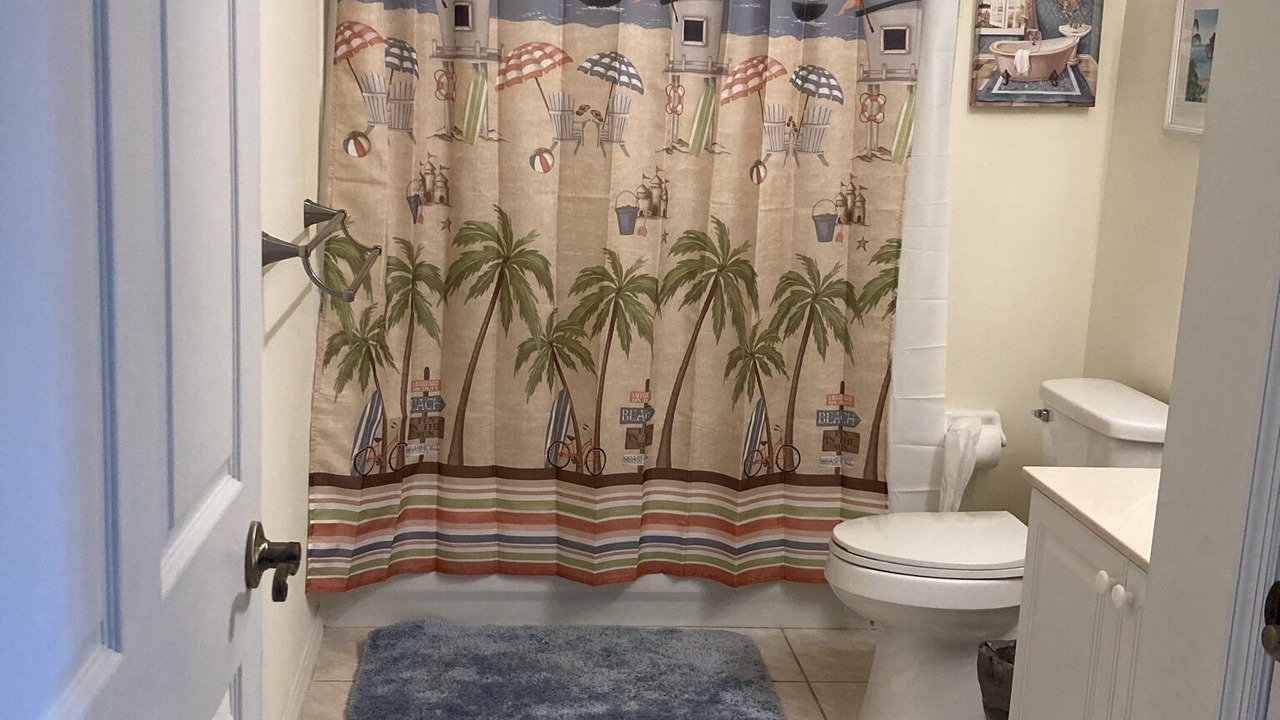 Photo of Bathroom in Ole