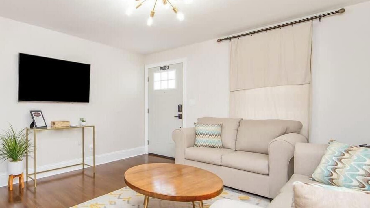 Photo of Livingroom in Fayetteville