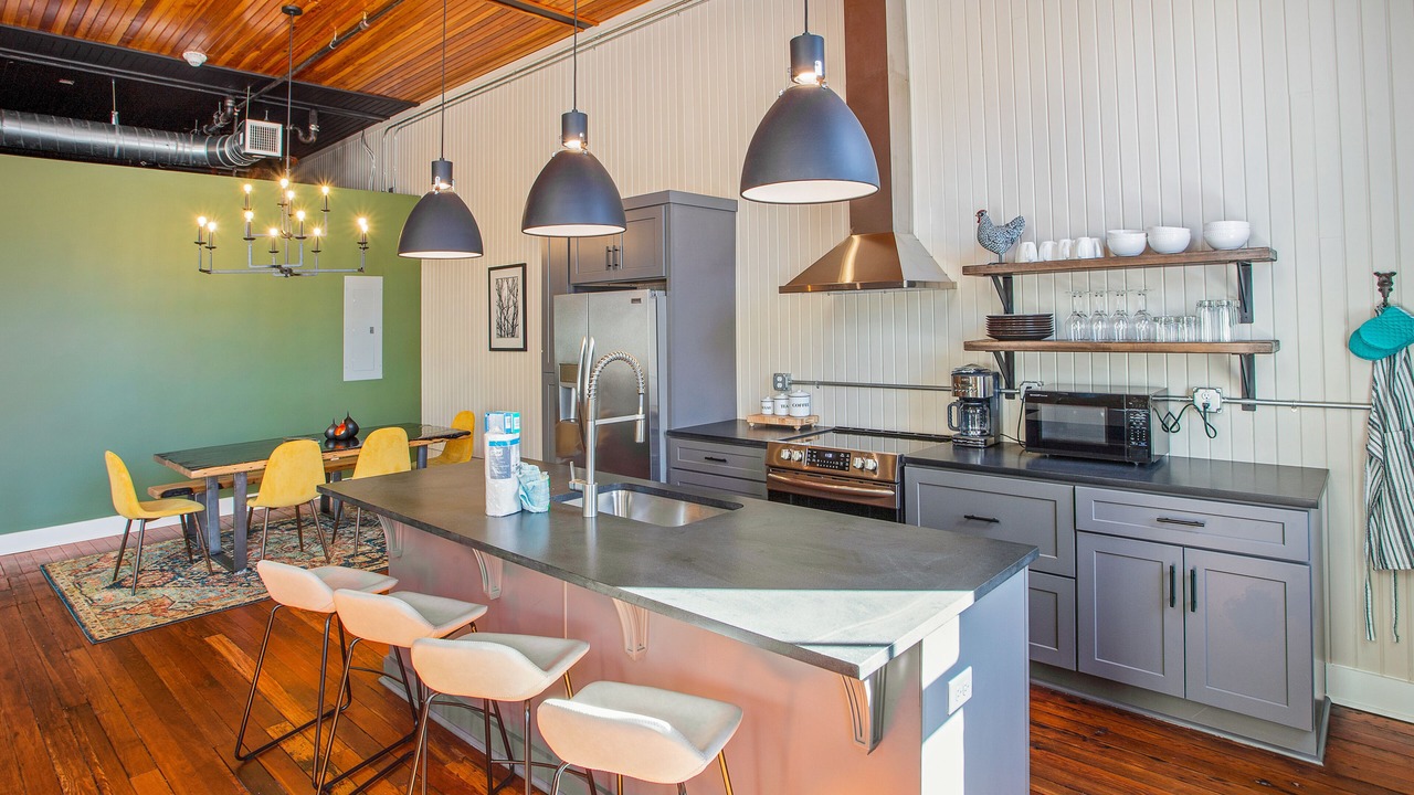 Photo of Kitchen in Historic District - North