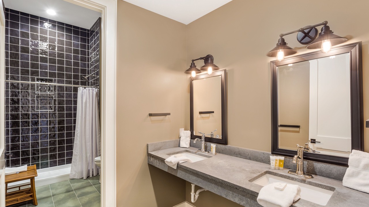 Photo of Bathroom in Historic District - North