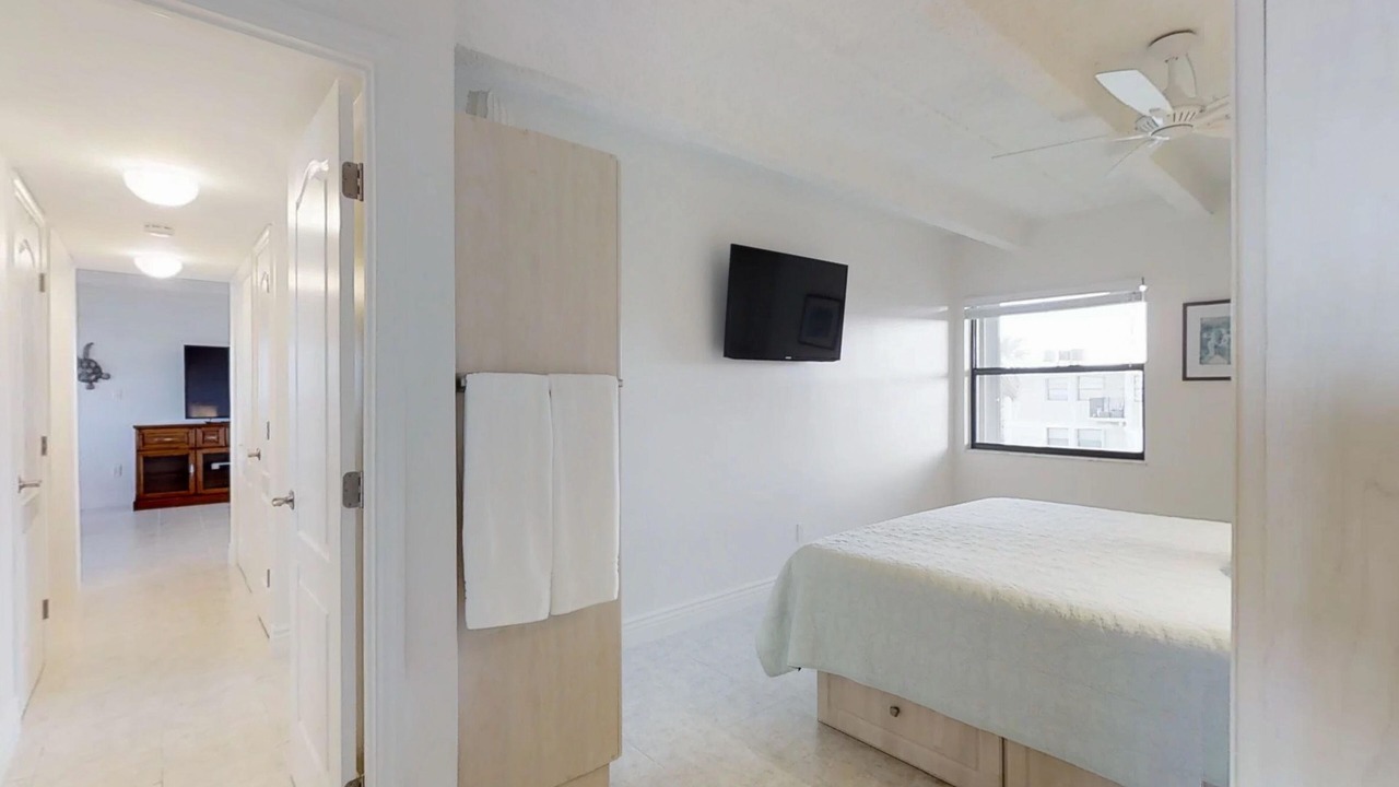 Photo of Bedroom in Central Beach