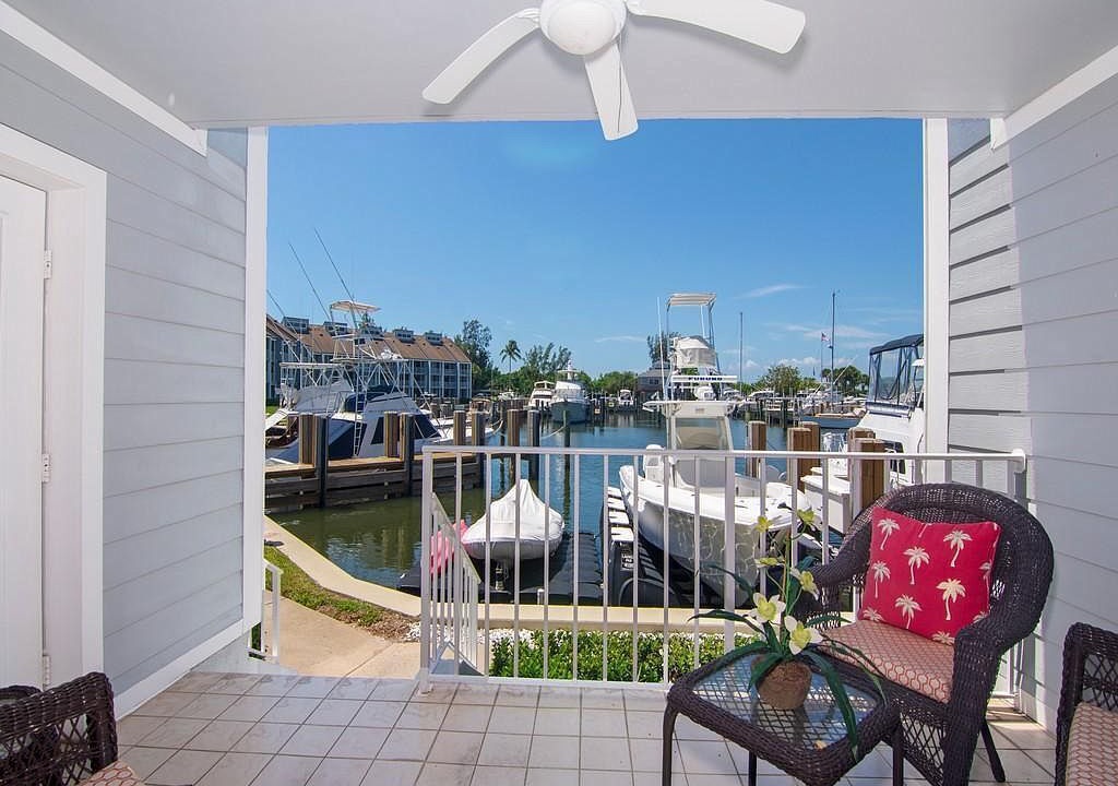 Photo of Patio Balcony in Moorings